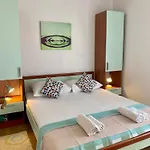 Domora Lägenhet Trogir