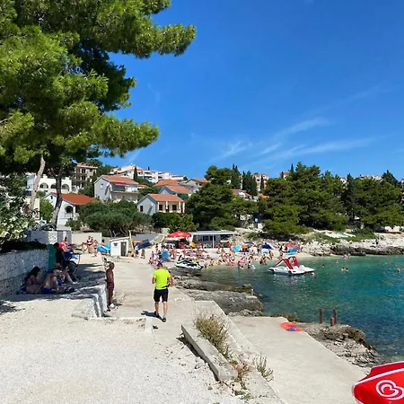 Domora Apartman