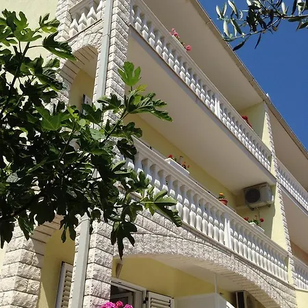Domora * Trogir